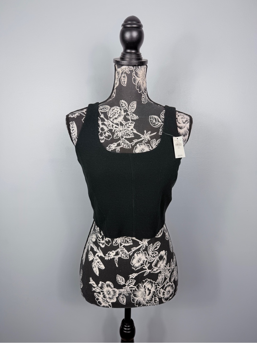 NWT Offline by Aerie black scoop neck sleeveless textured crop top size large